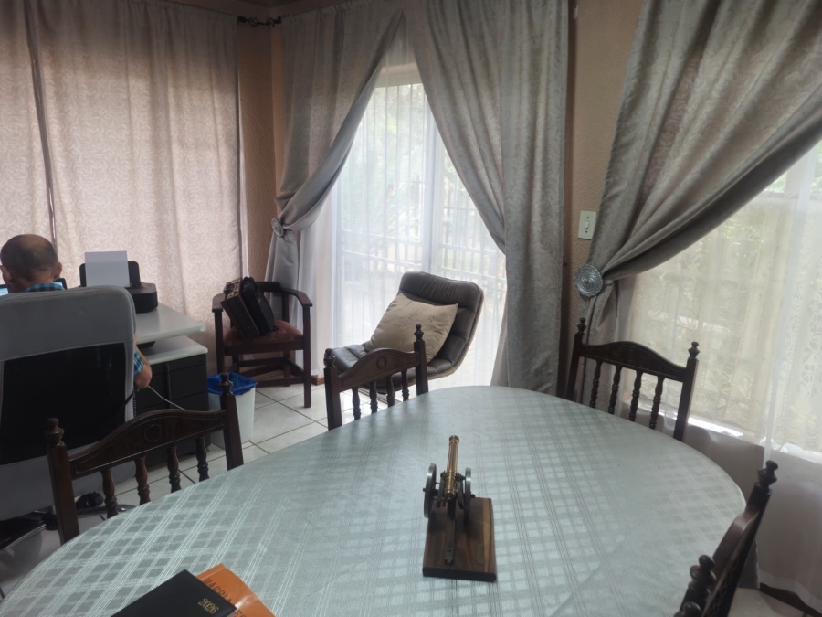 4 Bedroom Property for Sale in Safari Gardens North West